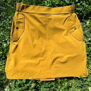 EUC - Vienna Cargo Skort by Athleta - Mustard - Size 8